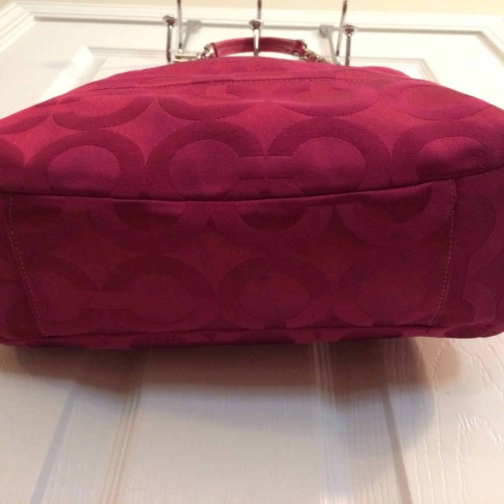 COACH 14133 Raspberry Tote Purse Handbag - Picture 7 of 8